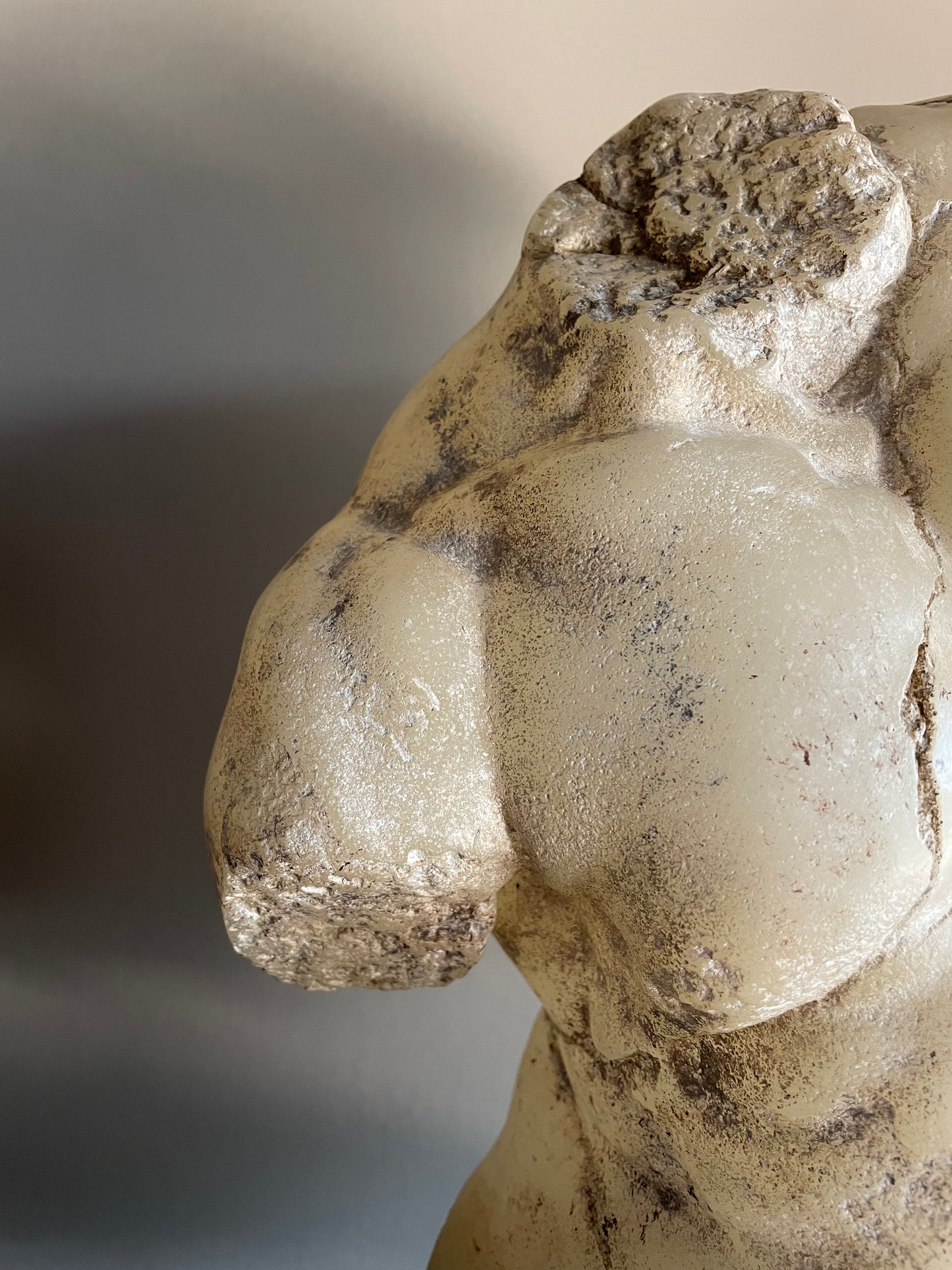 Busto in Resina Avorio